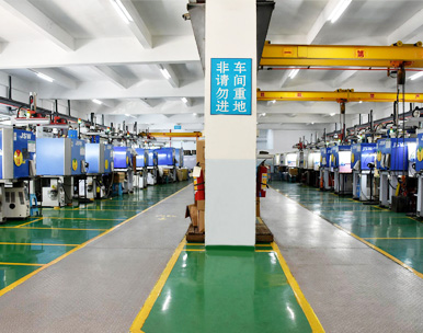 車載點(diǎn)煙器外殼.jpg 車載點(diǎn)煙器外殼.jpg